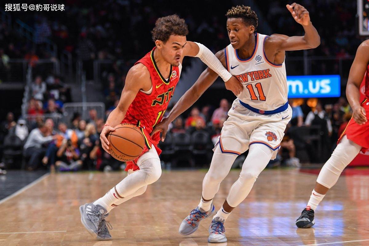 包含赛前速览：温网常规赛圣安东尼奥马刺对阵纽约尼克斯，三大看点值得期待的词条